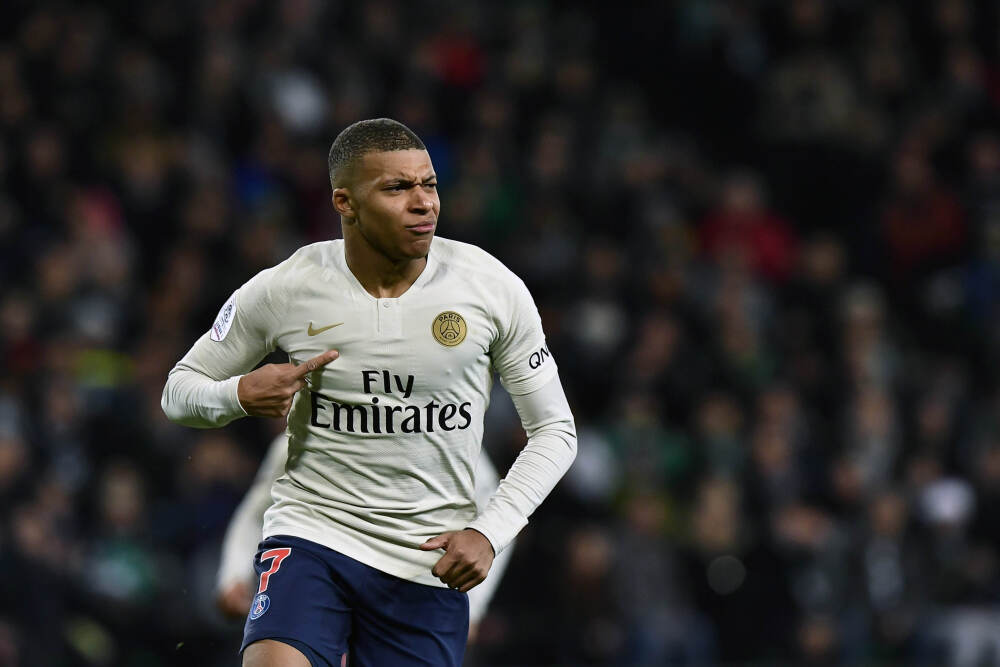 宿茂臻：泰山小将去欧塞尔大约半年，一周一赛对他们是有利的